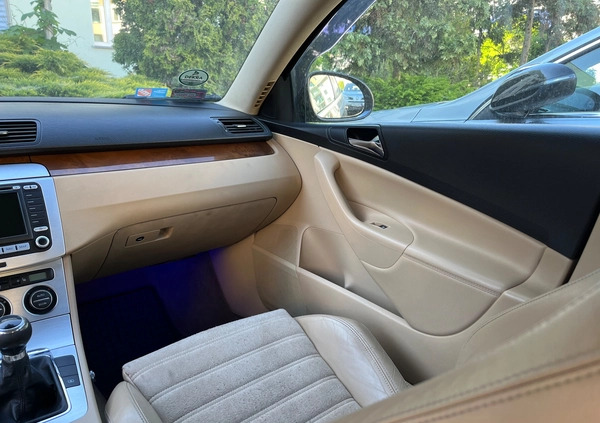 Volkswagen Passat cena 13900 przebieg: 344471, rok produkcji 2007 z Poznań małe 106